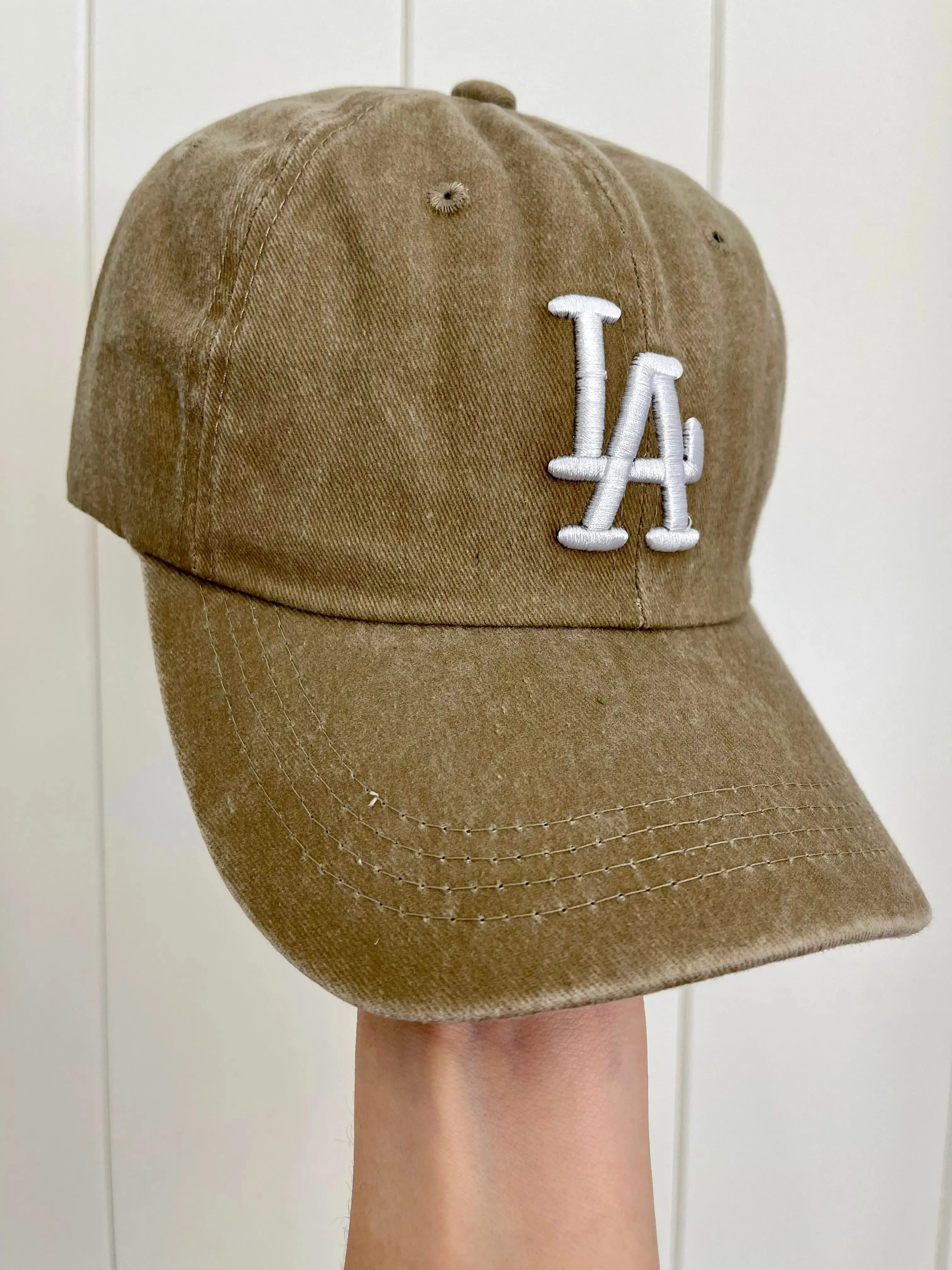 LA Baseball Cap Taupe