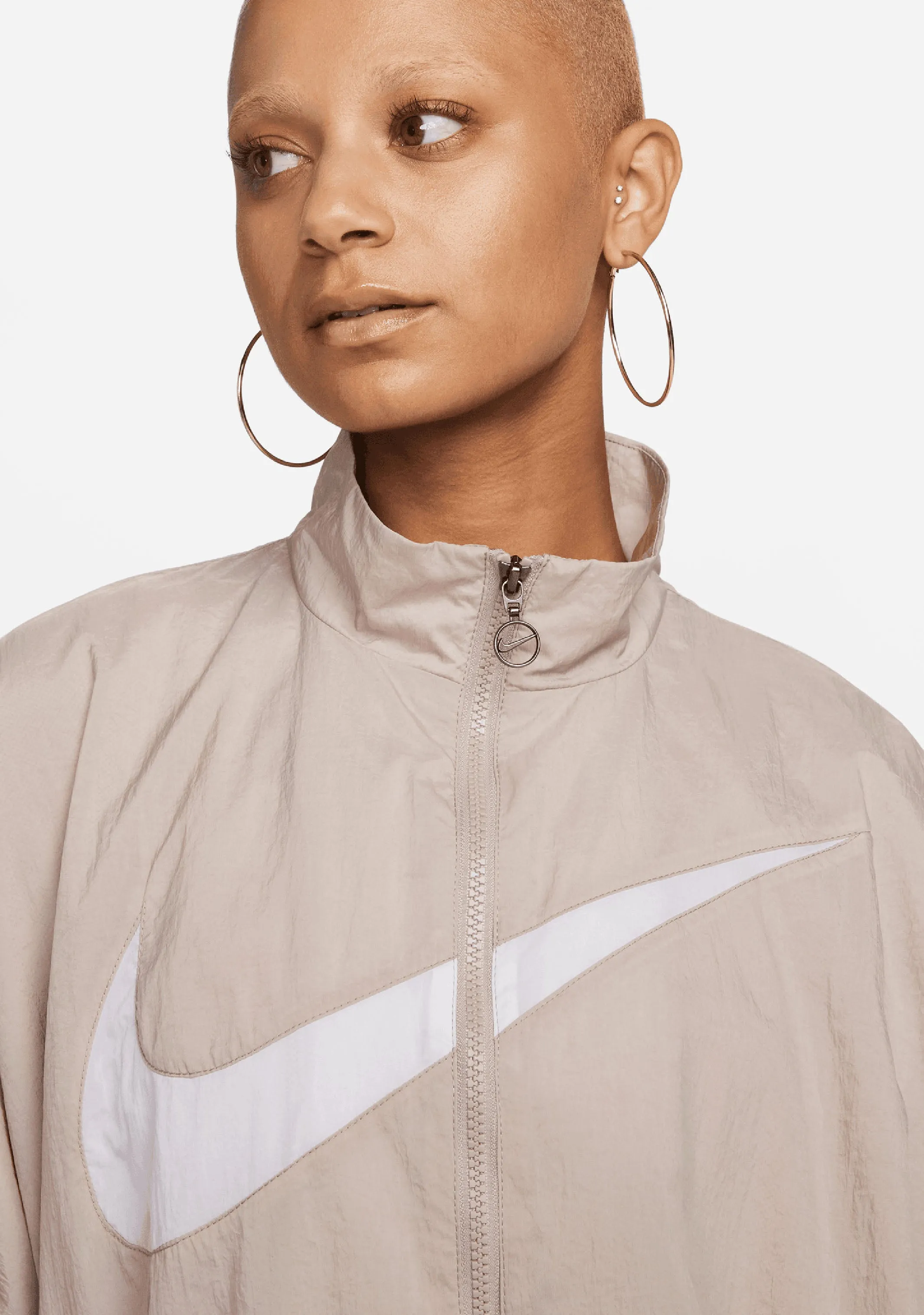 Nike Womens Sportswear Essential Woven Jacket <br> DX5864 272