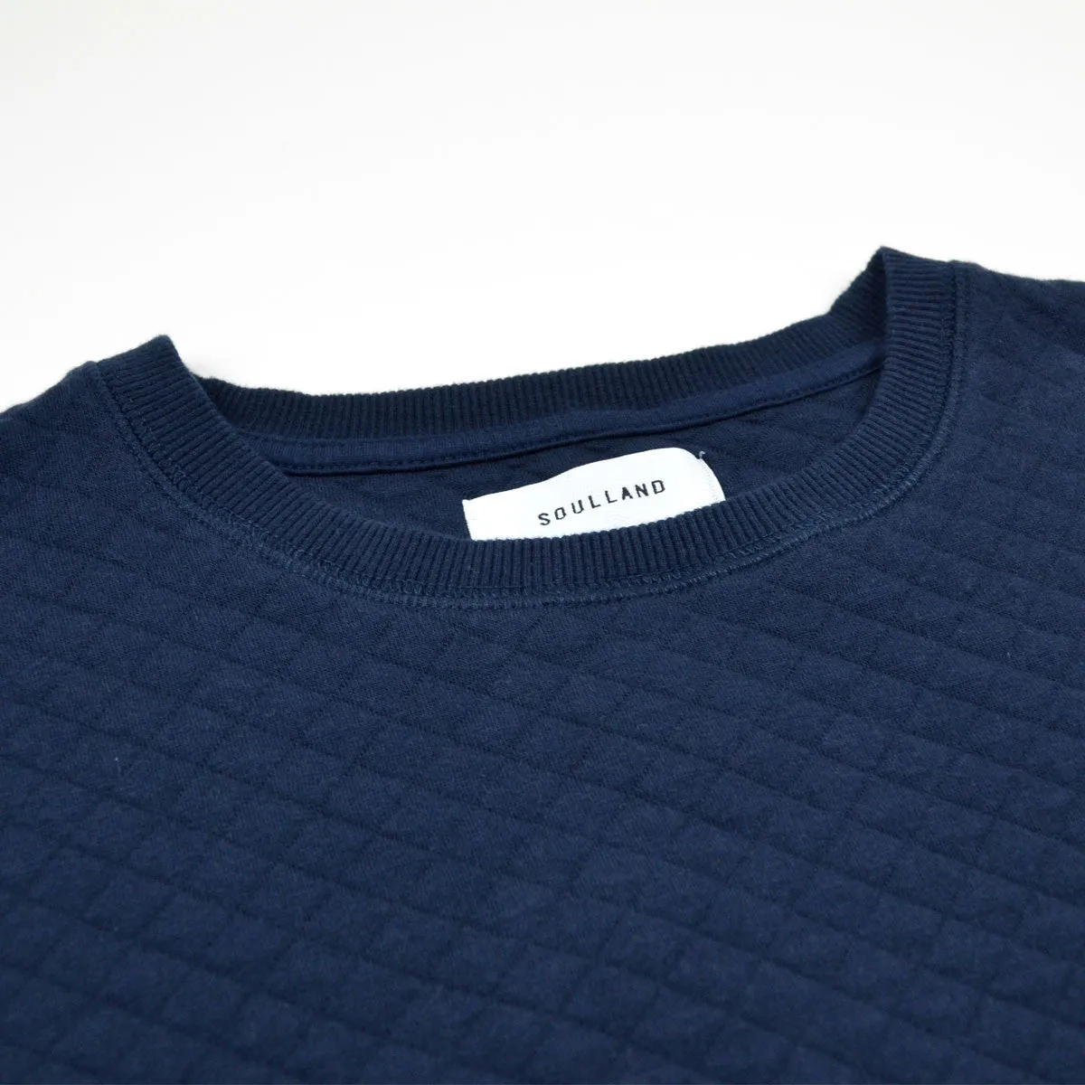 Soulland - Huddleston Sweater in Quilted Fabric - Navy