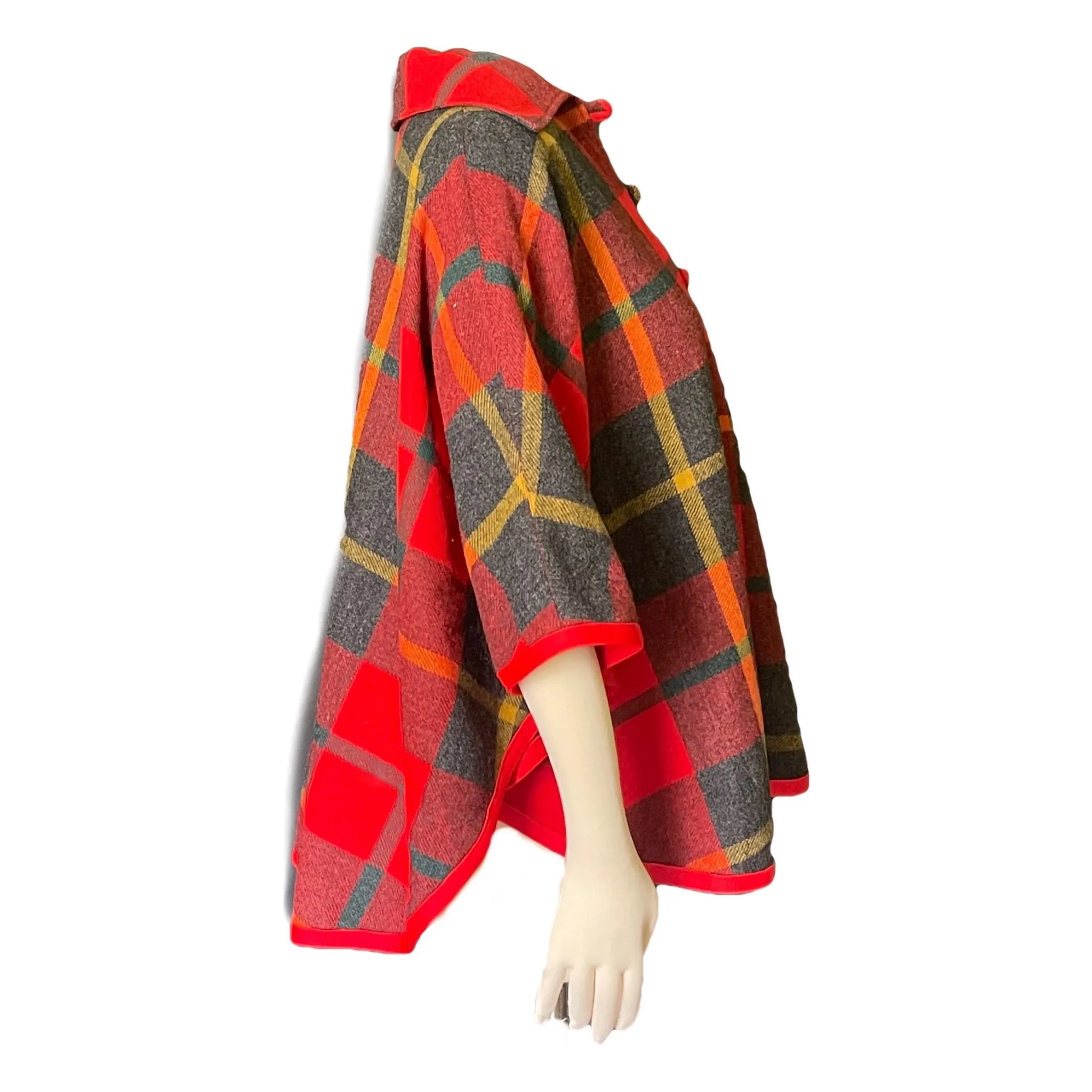 Vintage Wool Poncho in a Red Check Plaid by Pendleton. Fall and Winter Outerwear. Countryside Chic.